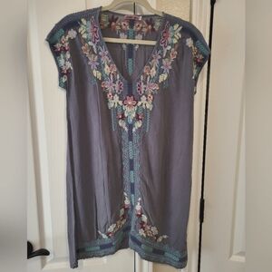 Johnny Was Yasi Embroidered Tunic size small